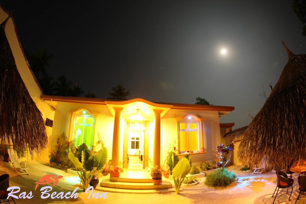 Ras Beach Inn Rasdhoo Exteriör bild