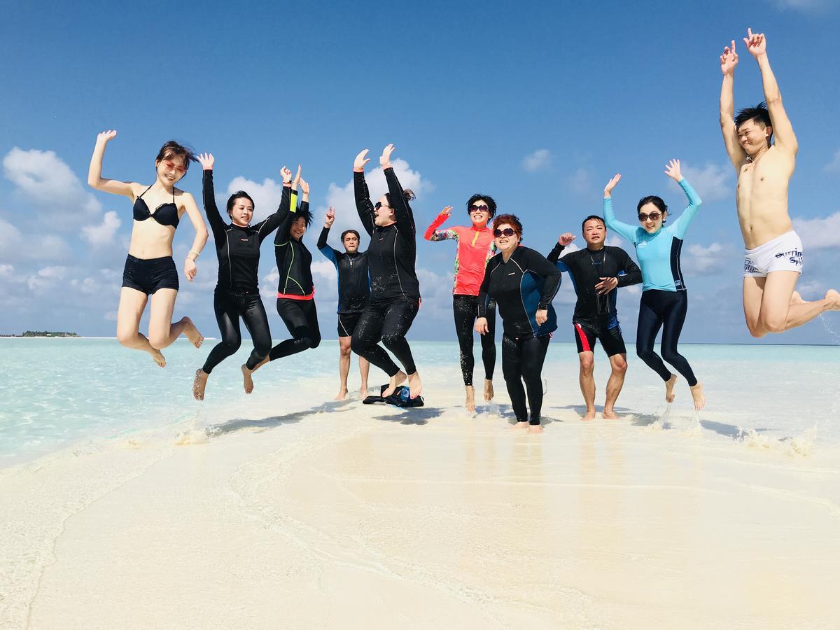 Ras Beach Inn Rasdhoo Exteriör bild